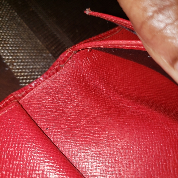 Authentic Red Louis Vuitton Epi Wallet - Picture 7 of 8